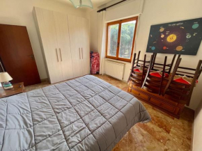 Delizioso appartamento vista mare e pineta